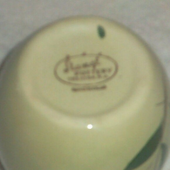 SUNDAY SALE Stangl Pottery Creamer Magnolia Hand Painted Red Clay 1950's MCM - Picture 5 of 5